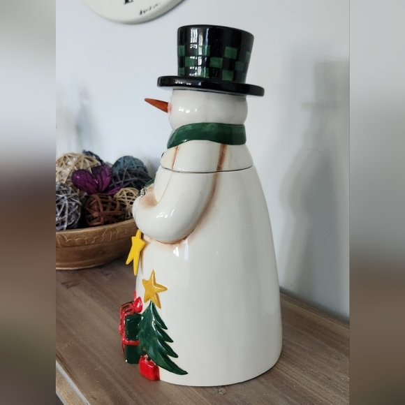 ⛄ Vintage JCPenney Christmas Snowman Cookie Jar, 15” Tall with Green Scarf & hat - Picture 4 of 16